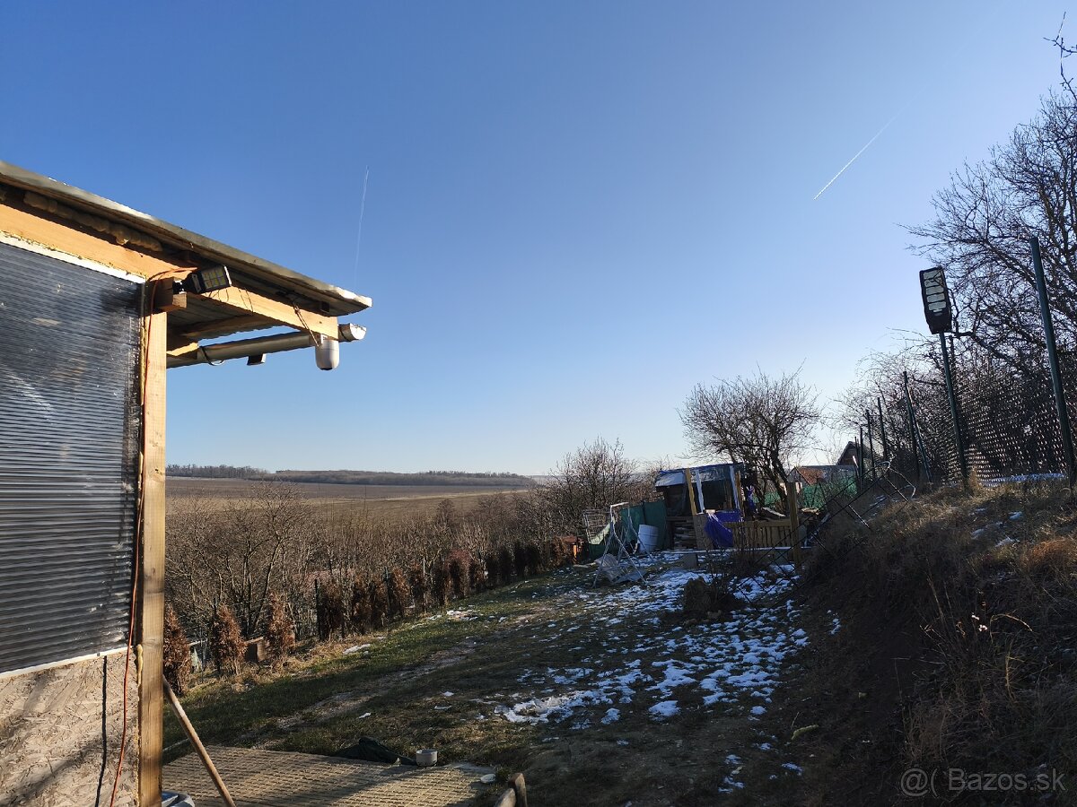 Záhradka s chatkou Darmovise - 3