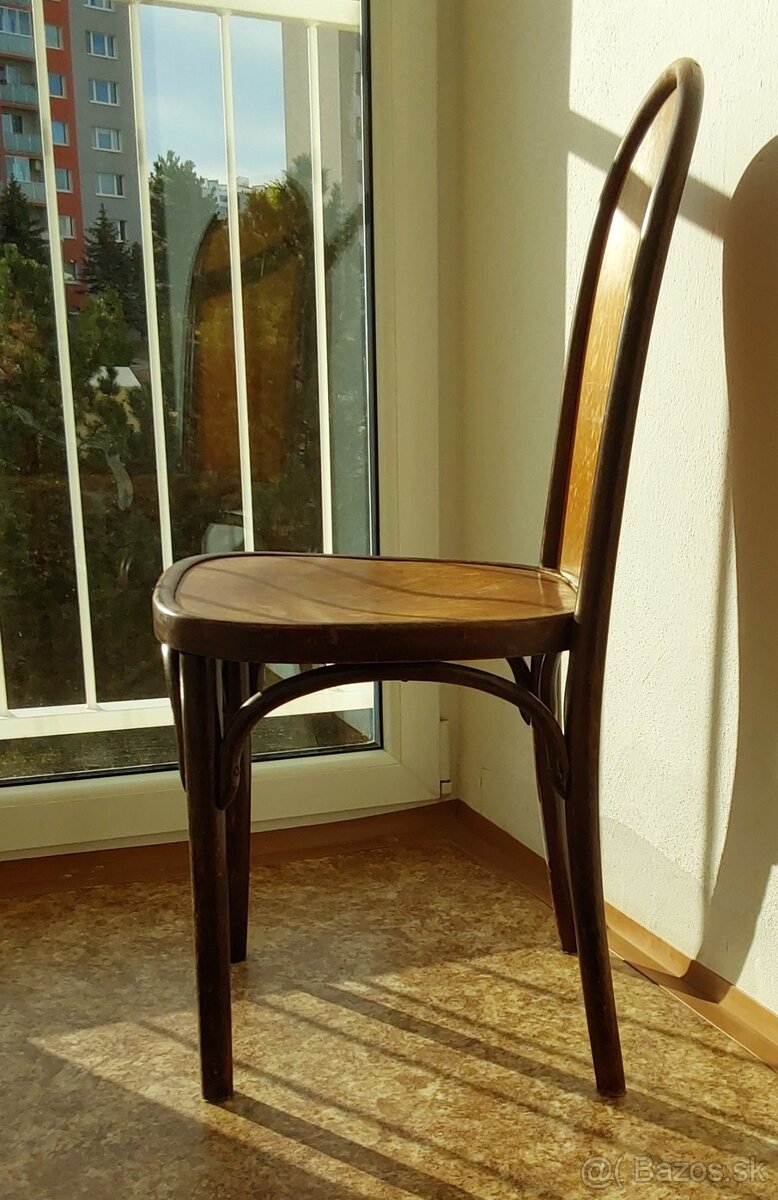Stoličky z ohýbaného dreva - 3
