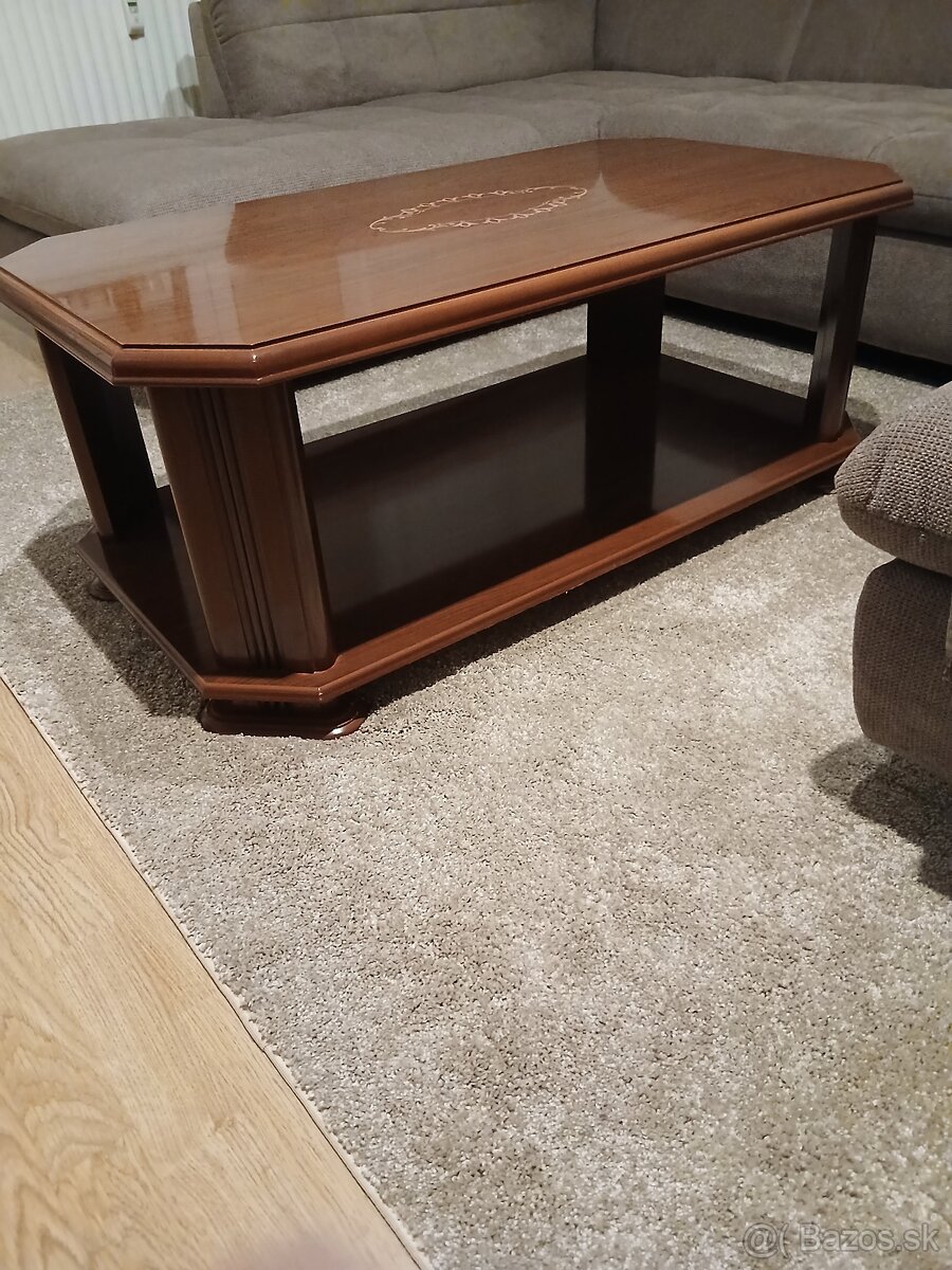 Konferenčný stolík - 3
