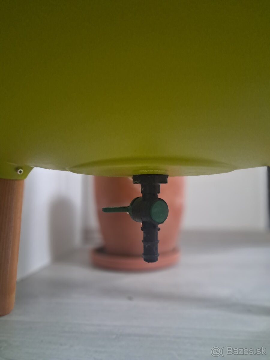 Vermikompostér - Plastia - UrbAlive - 3