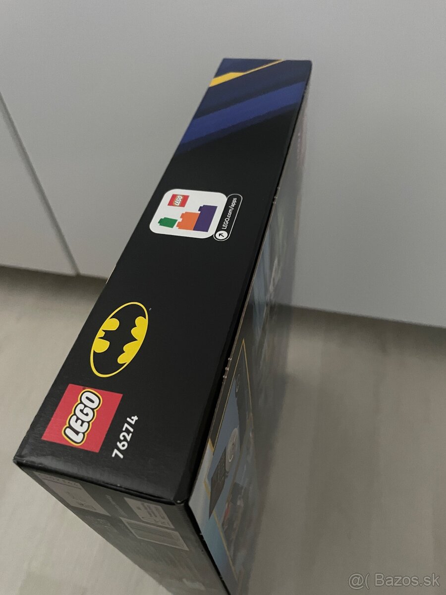 LEGO 76274 Batmobil vs. Harley Quinn - 3