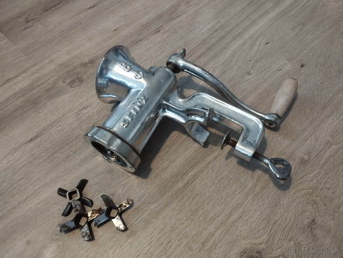 Mlynček na mäso SFINX 8 - 3