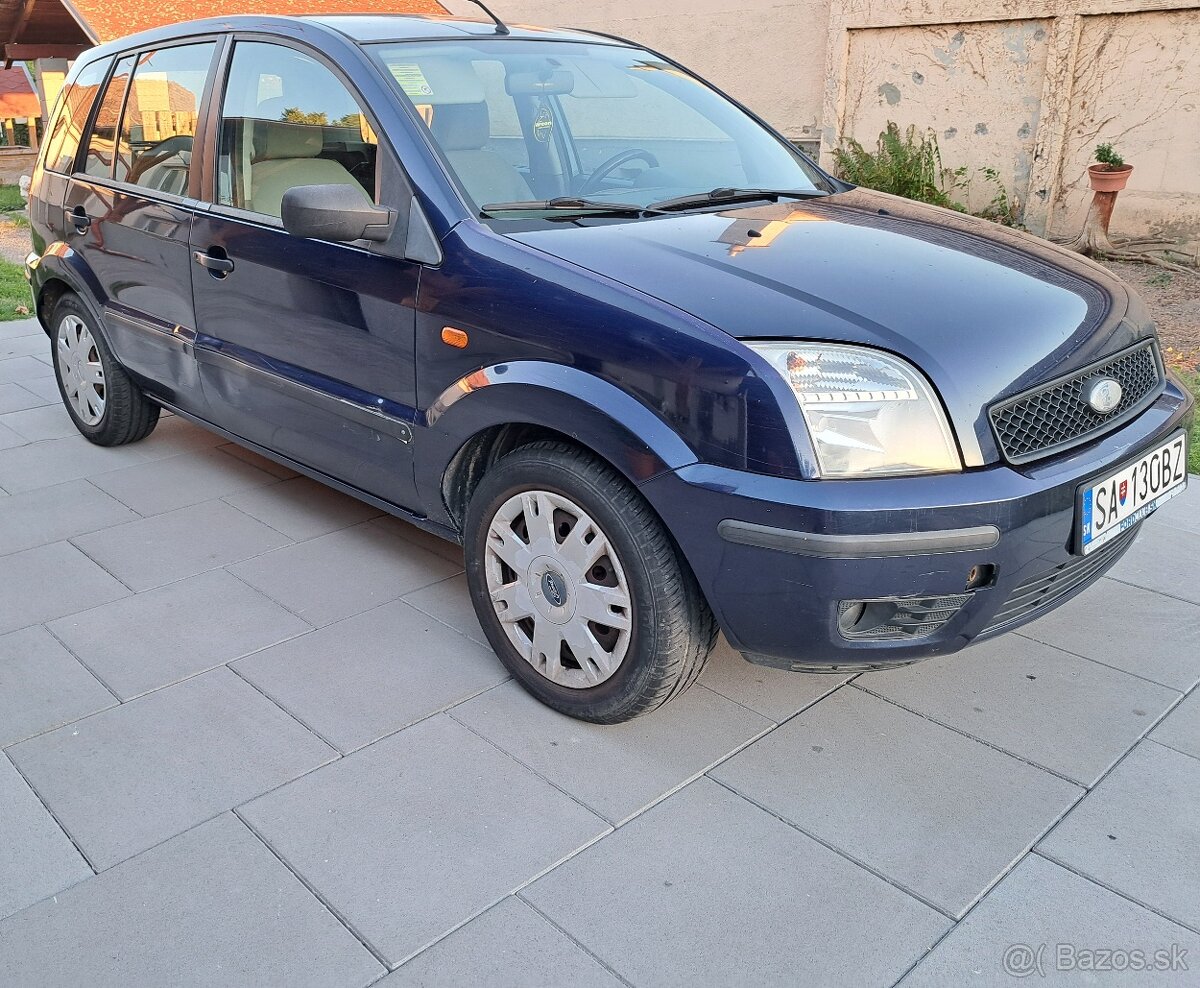 Ford Fusion - 3