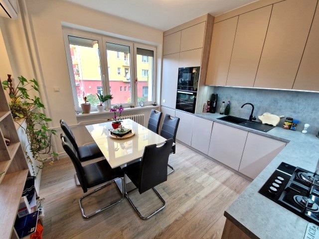 Prenájom byty 2 iz. Cyprichova ul.BAIII-Rača,zrekonštruovaný - 3