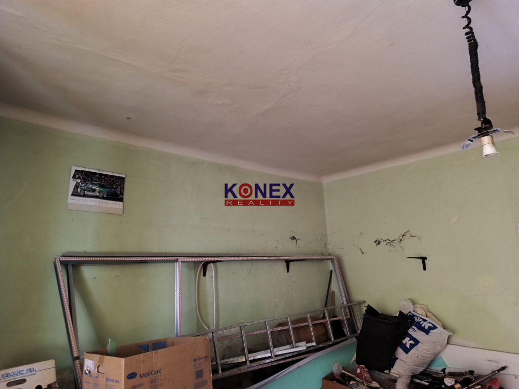 RODINNÝ DOM na rekonštrukciu v meste SOBRANCE - 3