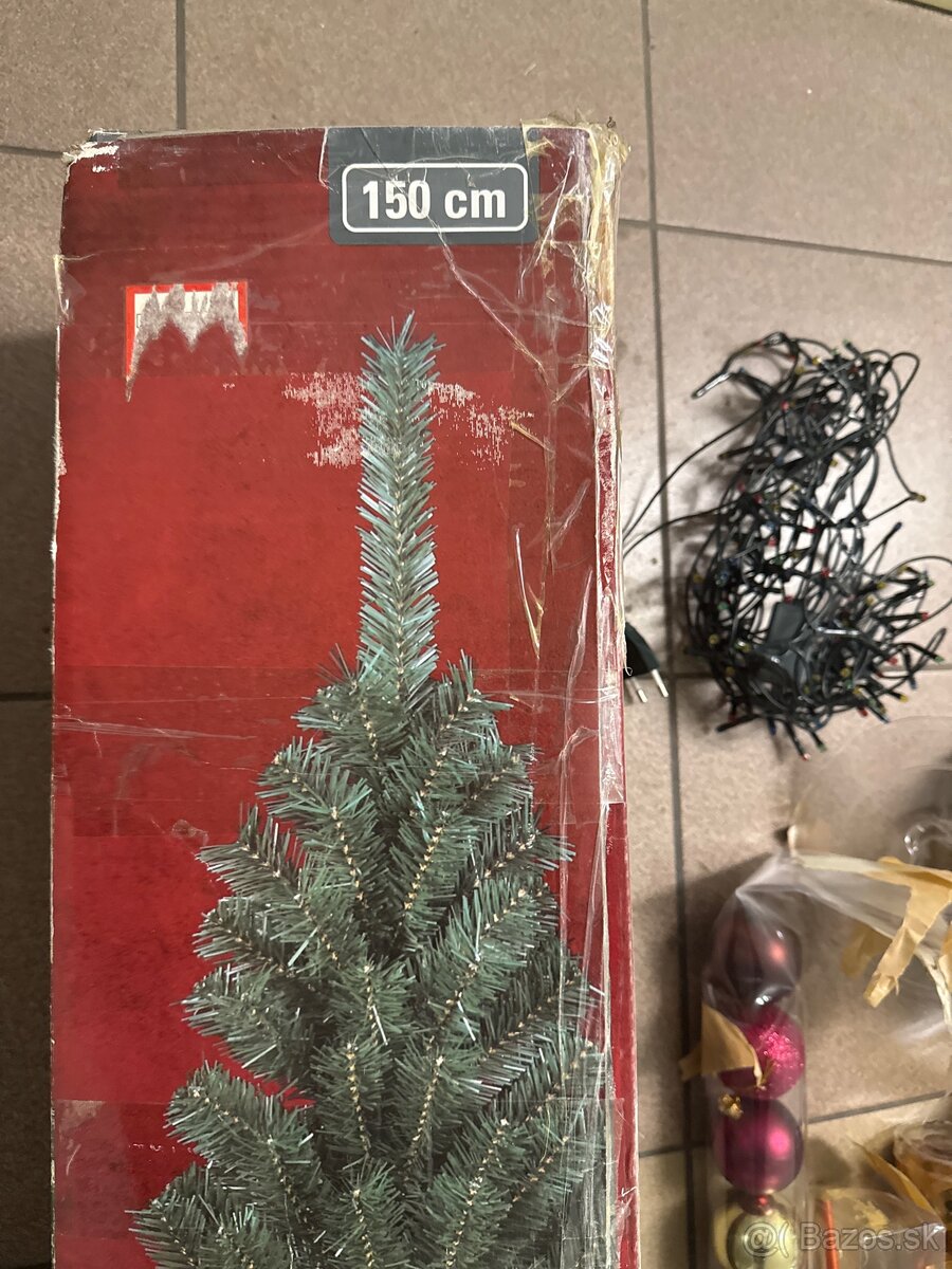 Vianočný stromček umelý 150cm + ozdoby - 3