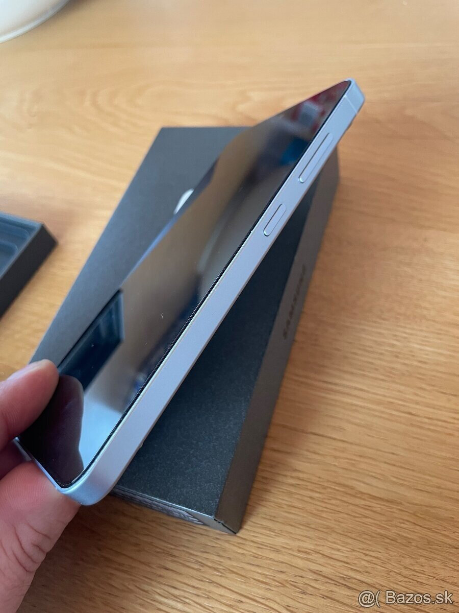 SAMSUNG GALAXY S25 256GB ICY BLUE - 3