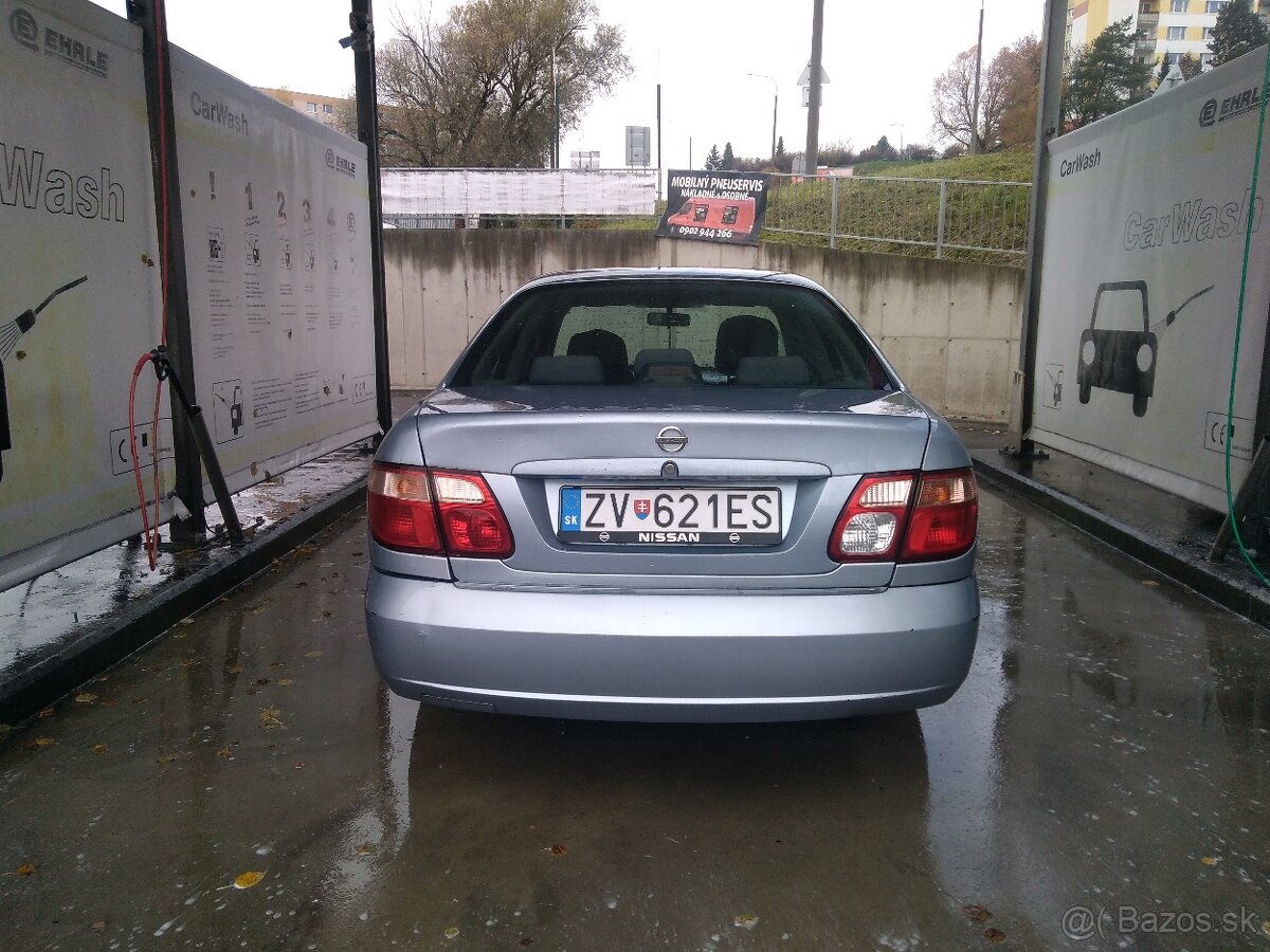 Nissan almera N16 Ročnik 2006 - 3