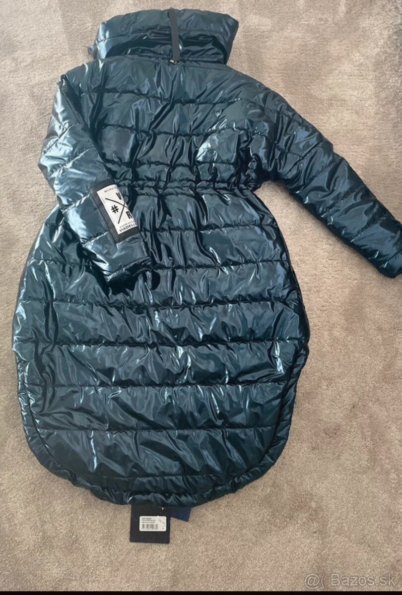 Zimna exklusivna bunda talianskej znacky VDR - 3