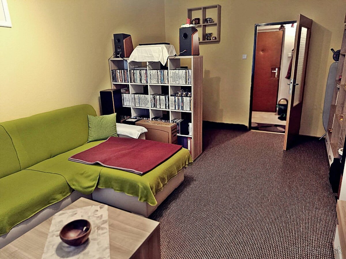 Na predaj 3-izbový byt Banská Bystrica - 3