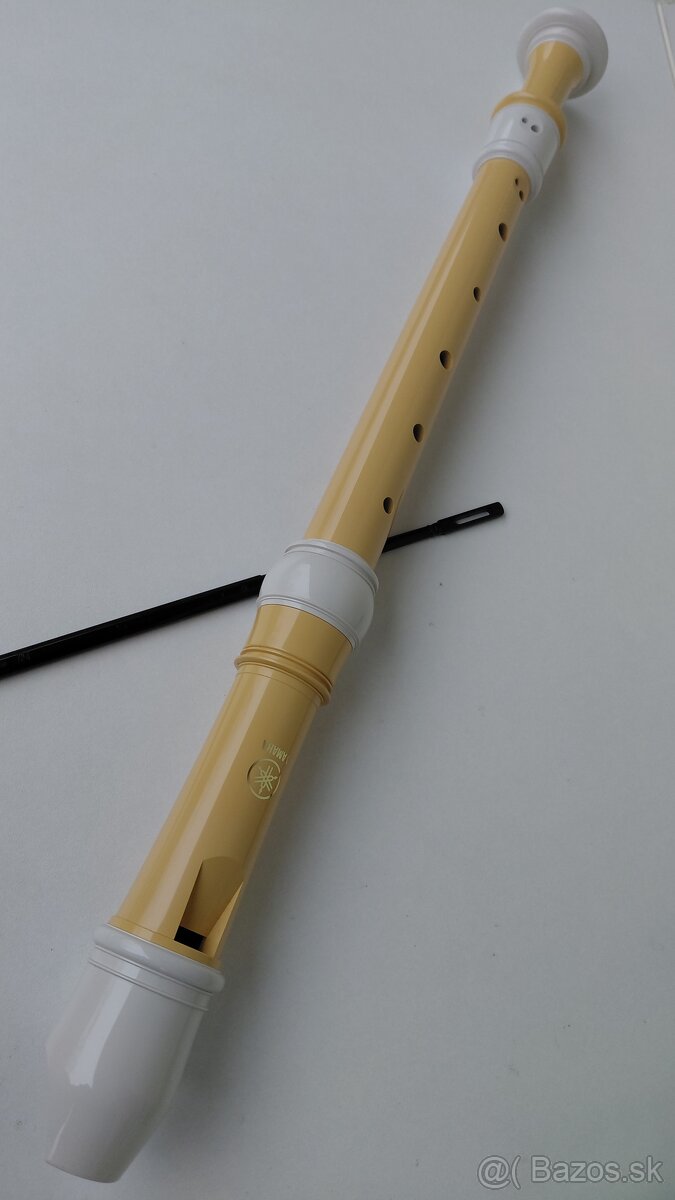 Predám altovú zobcovú flautu Yamaha YRA 402B - 3