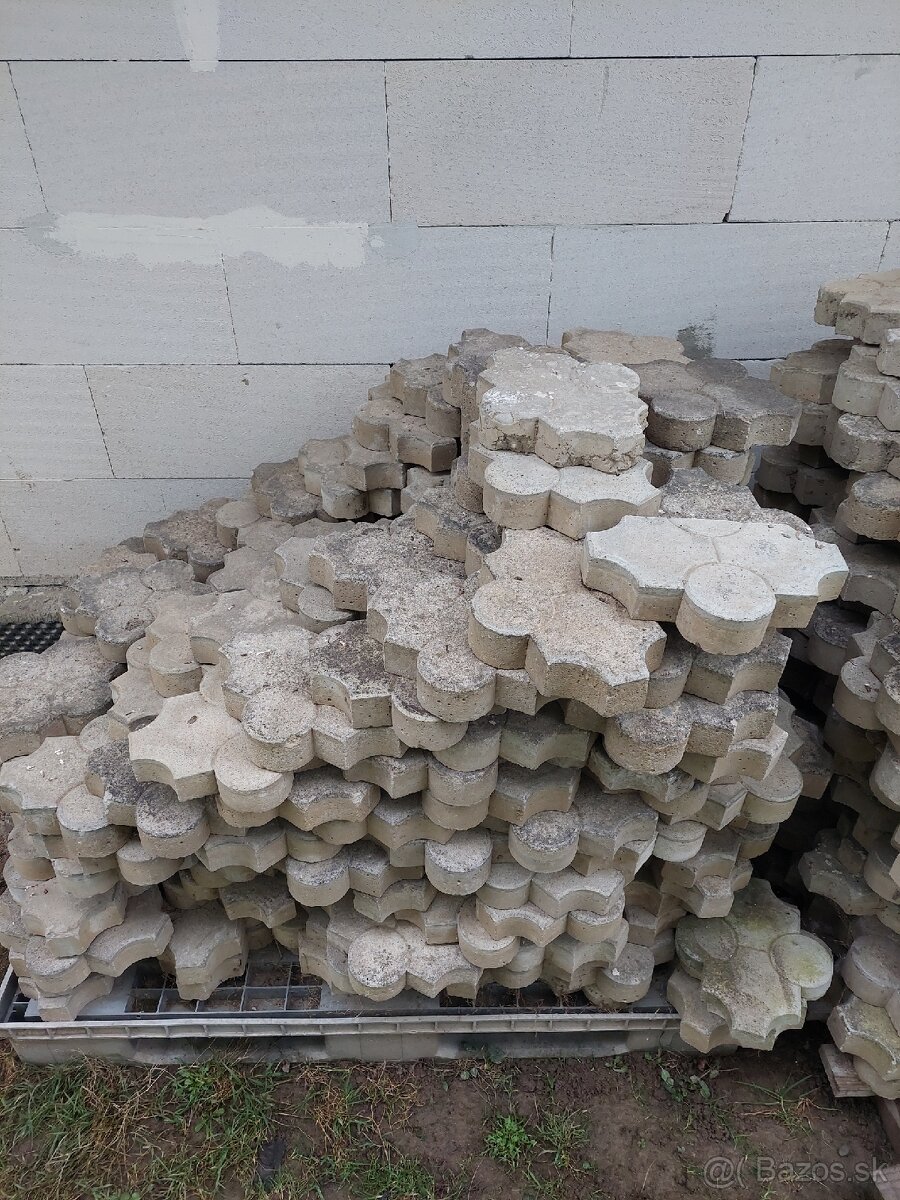 Dlažba známková - 3