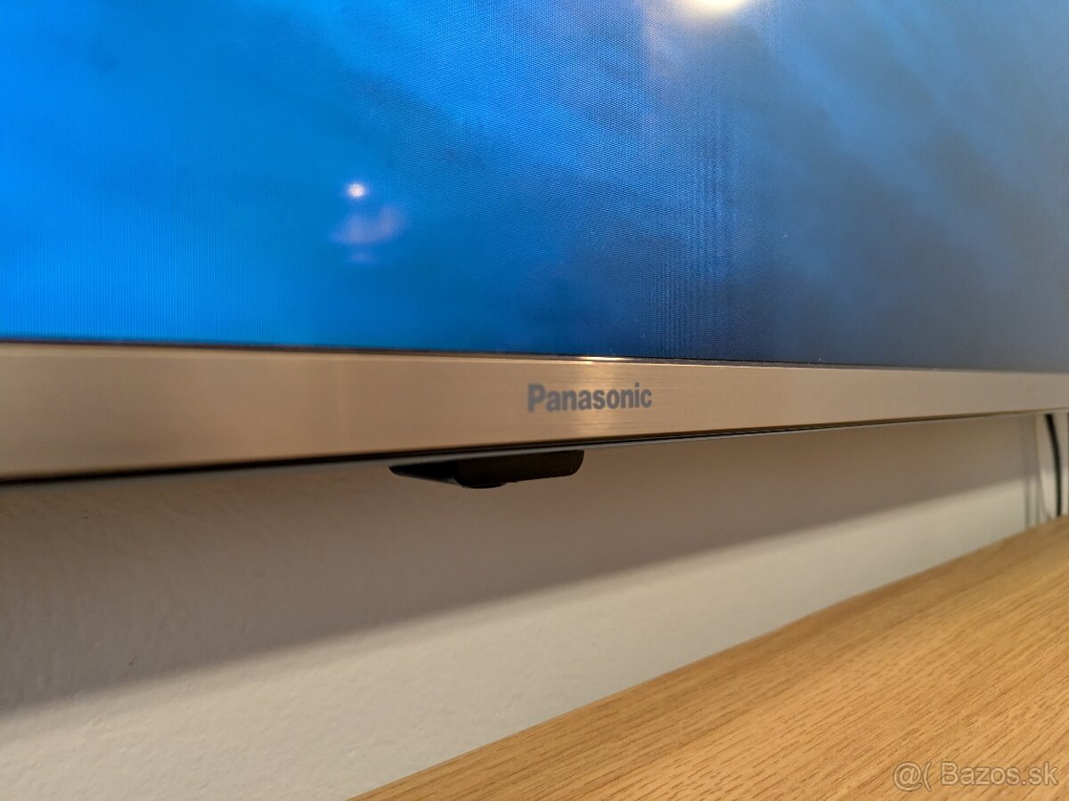 PANASONIC TX-65HX710E - 3