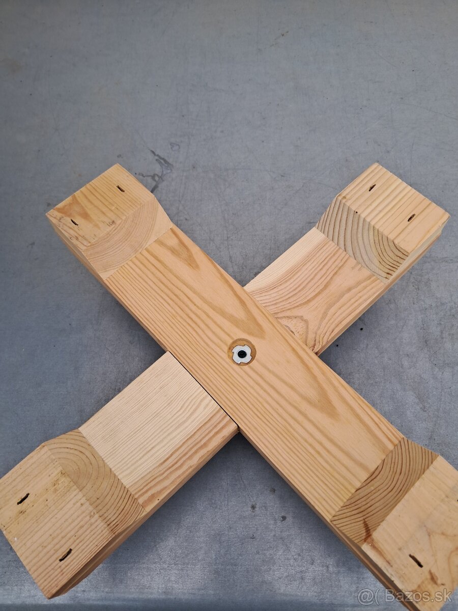 Stojan na stromcek - 3