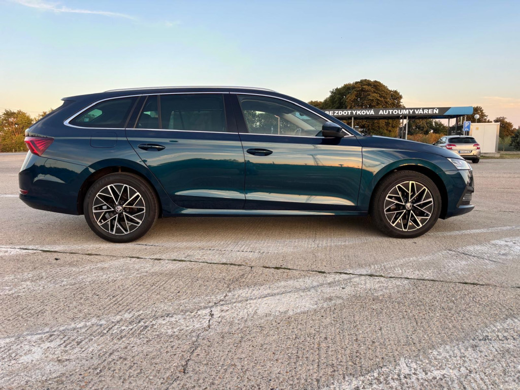 Škoda Octavia Combi 2023 - 3