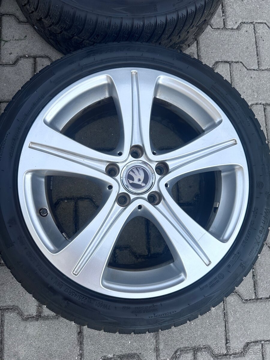 Elektróny+zimne pneu 225/45R17 5X112 - 3
