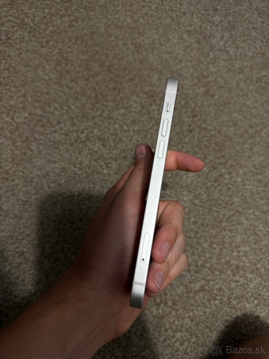 Iphone 12 - 3