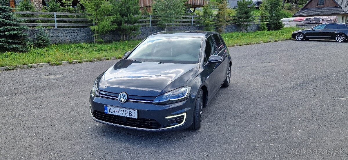 Volkswagen eGolf 2019 100 kW e-golf - 3