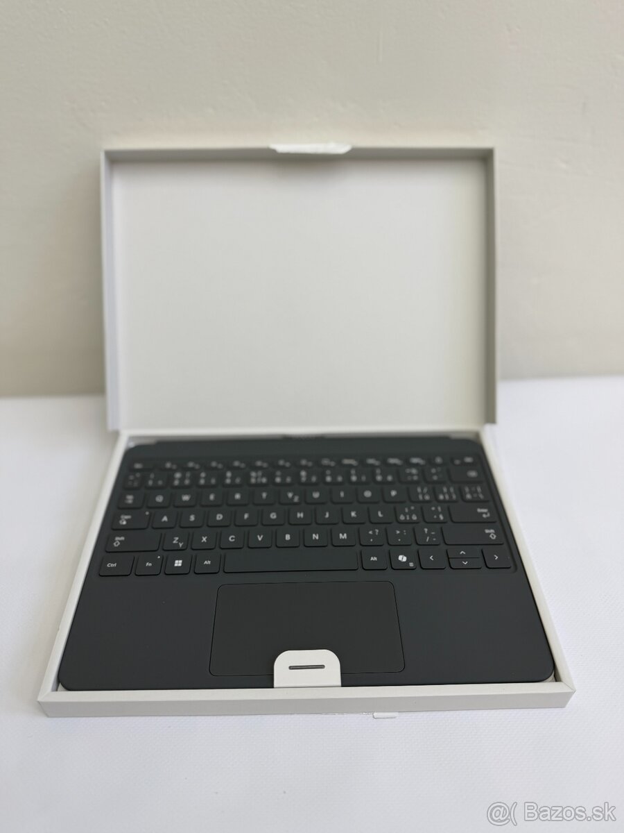 Microsoft Surface Pro 12 – Keyboard CZ/SK + Slim Pen 2 - 3