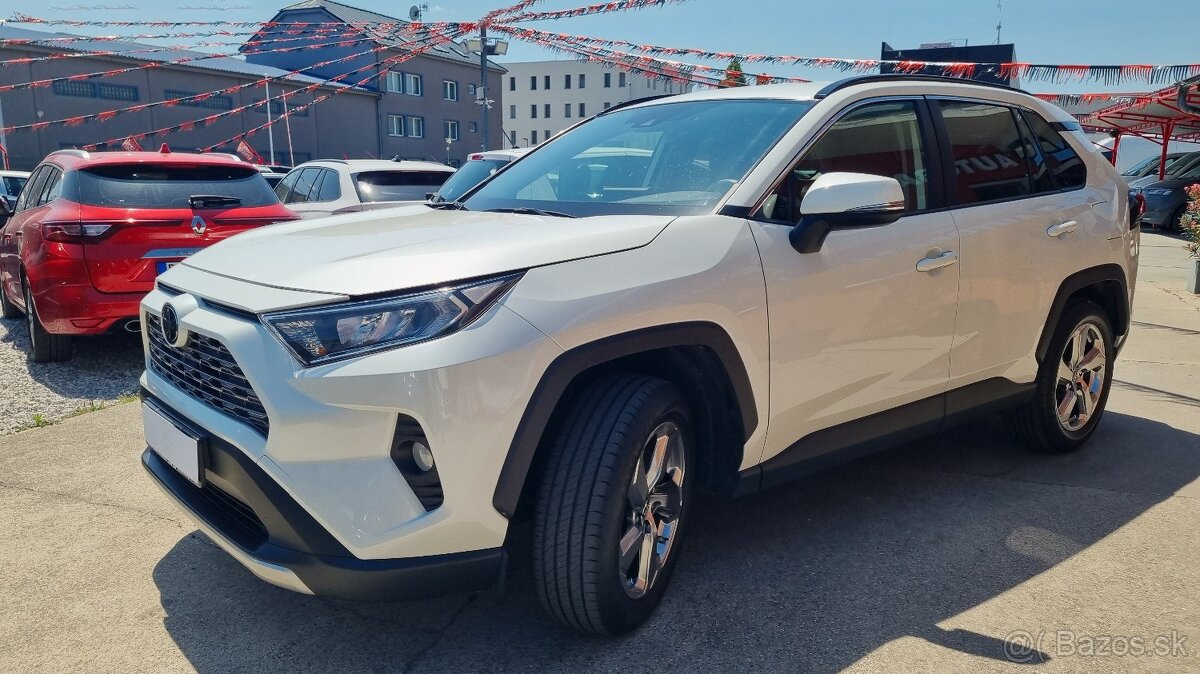 Toyota RAV4 2,0i Comfort Style 4x4 129KW CVT/1