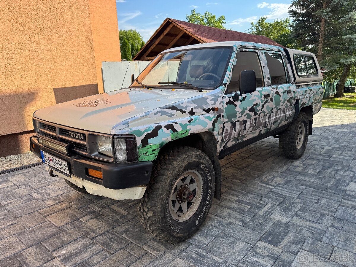 Toyota Hilux LN65 4x4 2.4d