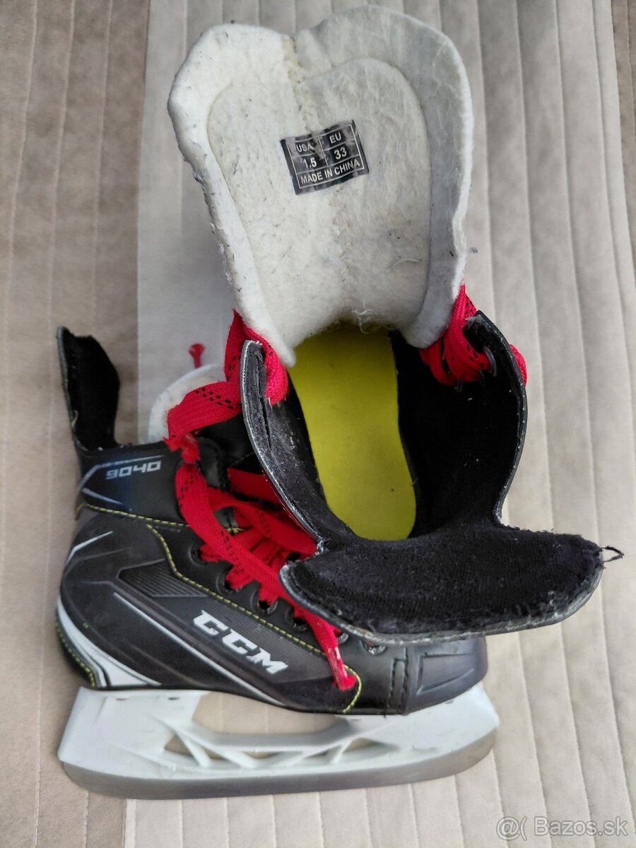 Predám použité hokejové korčule 35 a 65 eur podľa typu a - 3