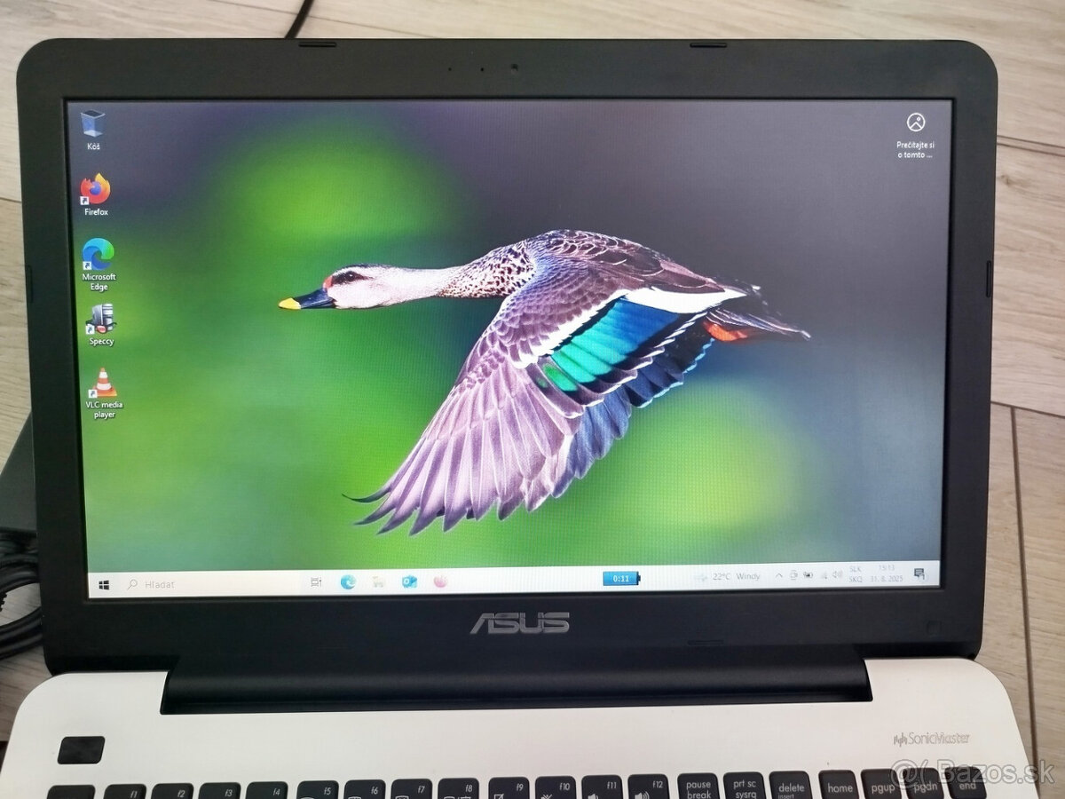 notebook Asus 15.6", Core i3-4030u, 8GB, 120GB SSD, W10 - 3