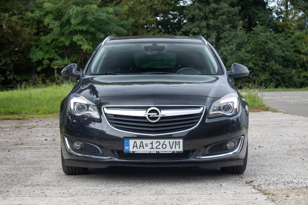 Predam Opel Insignia Combi Sports Tourer Inovation - 3