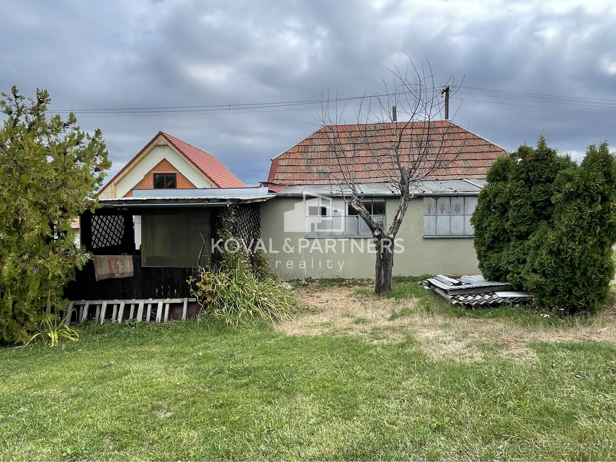 Chatka so záhradou a vinicou - Vráble v časti Horný Dúšnik - 3