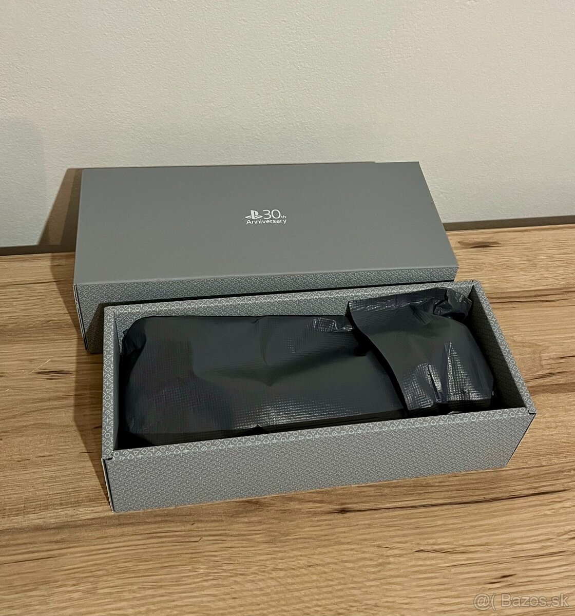 Sony Playstation Portal 30th Anniversary Limited Edition - 3