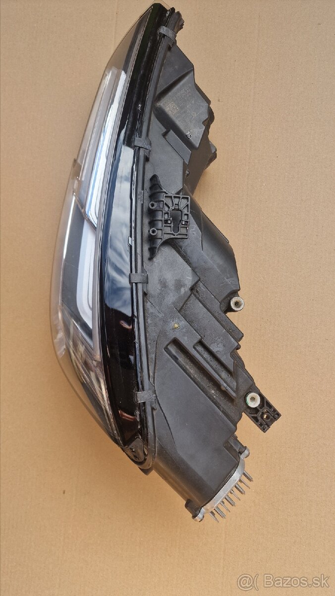 Svetlo AUDI A4 2017 Full LED Matrix lave - 3