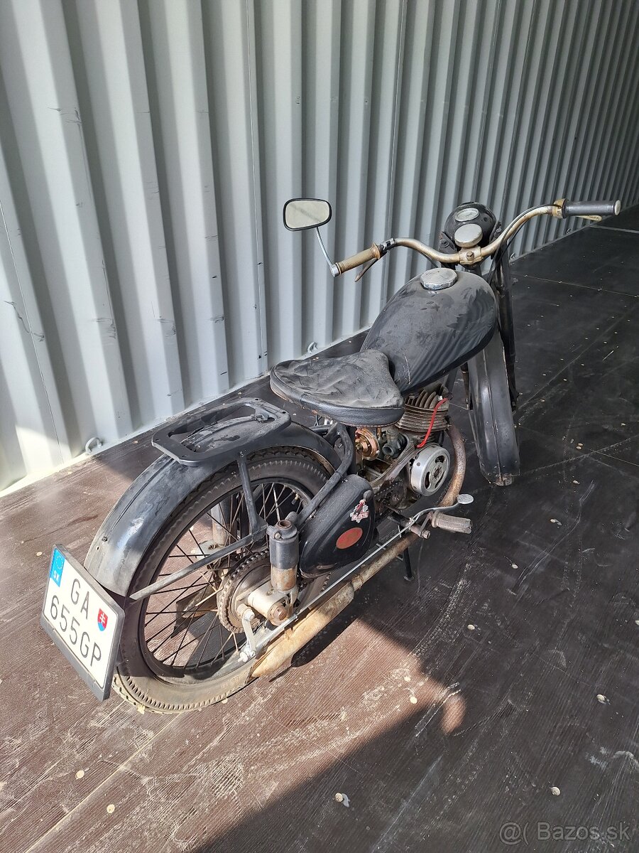 ČZ 150c s TP a ŠPZ - 3