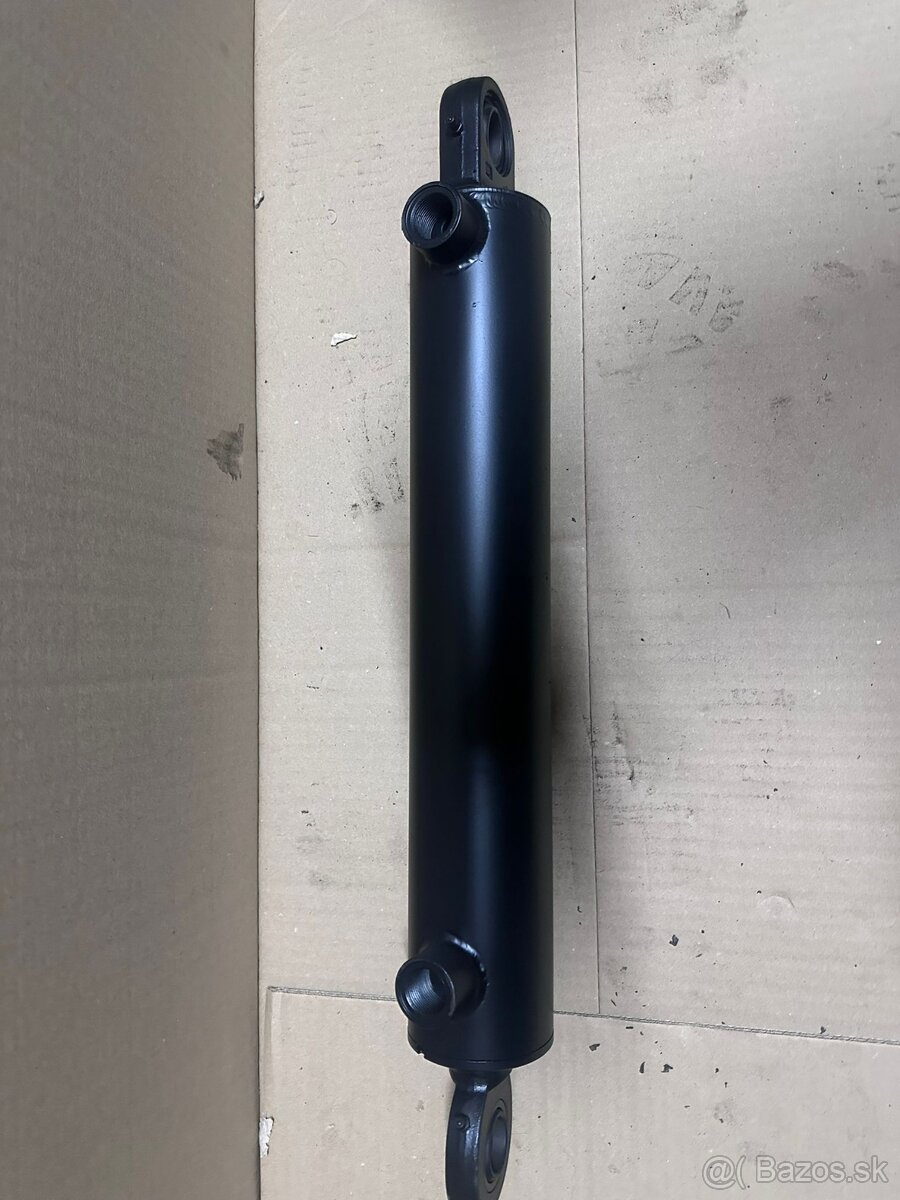 Predam hydraulicky valec - 3