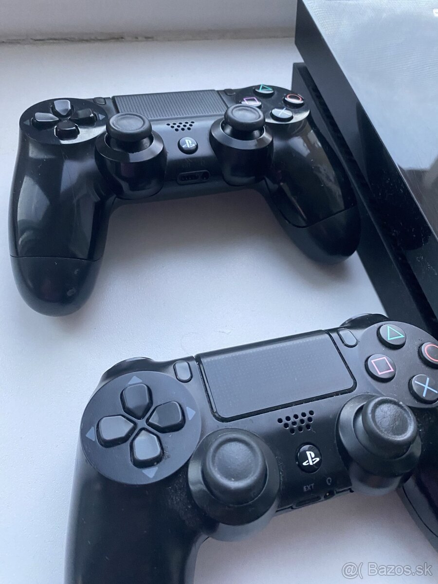 Sony PlayStation 4 PS4 500GB - 3