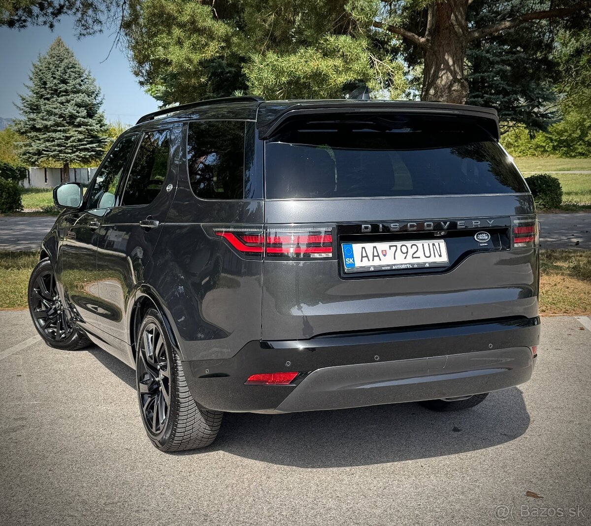 LAND ROVER DISCOVERY 3.0D R-DYNAMIC - 3