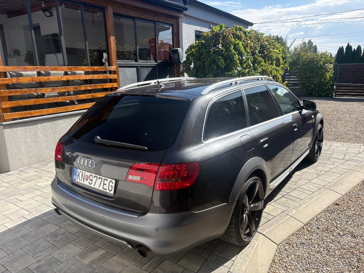 Audi A6 allroad 3.2 V6 - 3
