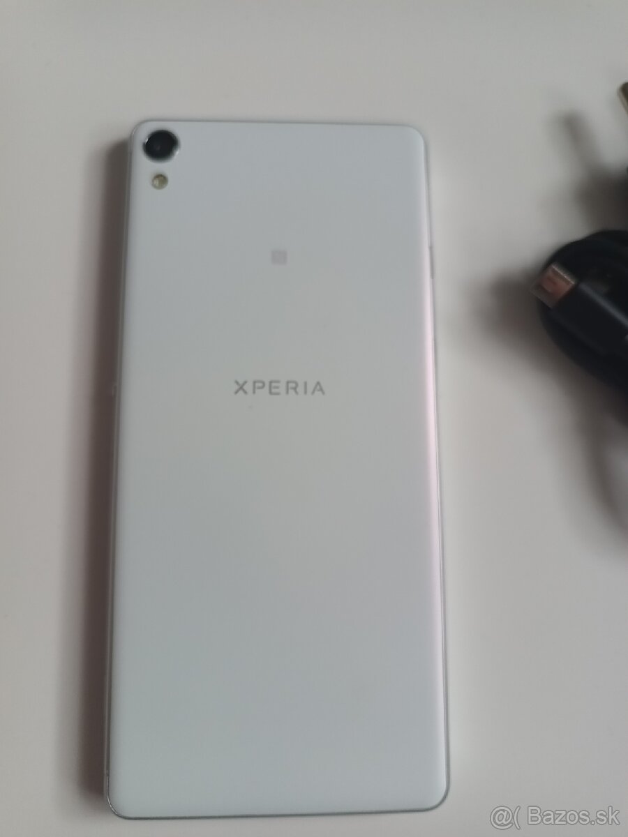 Sony Xperia XA F3111 - 3