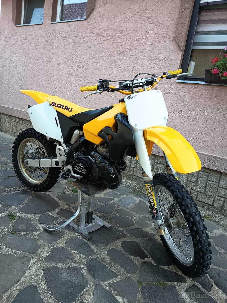 Suzuki RM 250 2t