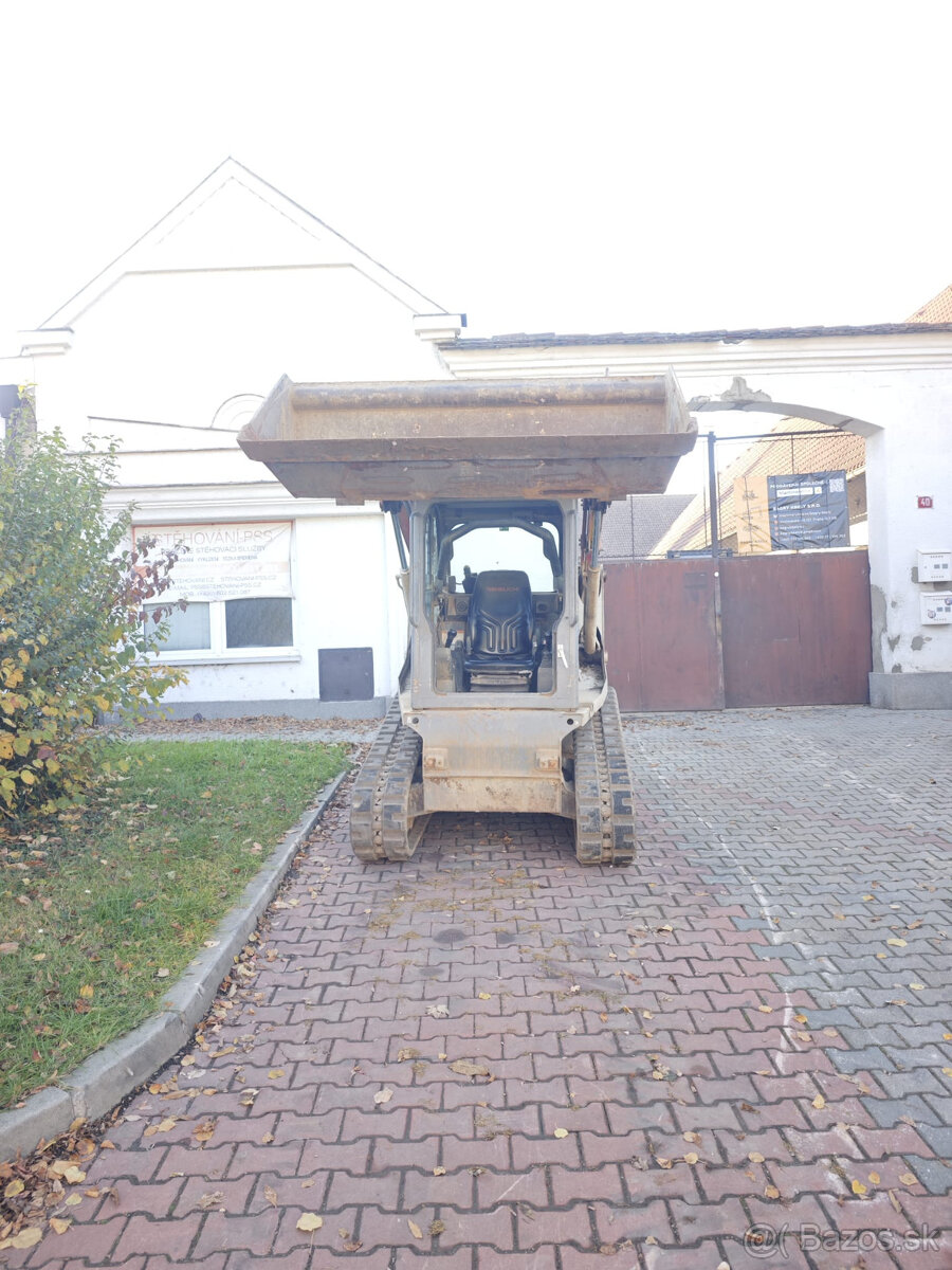 Pásový nakladač Takeuchi TL8 Bobcat T650 Caterpillar - 3