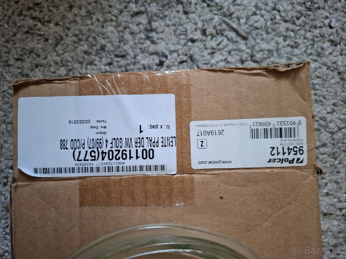 Sklo svetlometu Golf Mk4 - 3