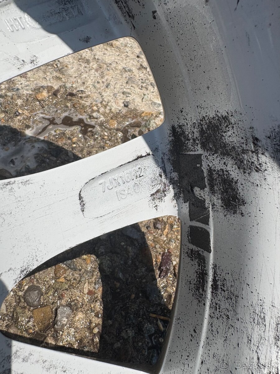 2 sady BMW 5x120 R16 - 3