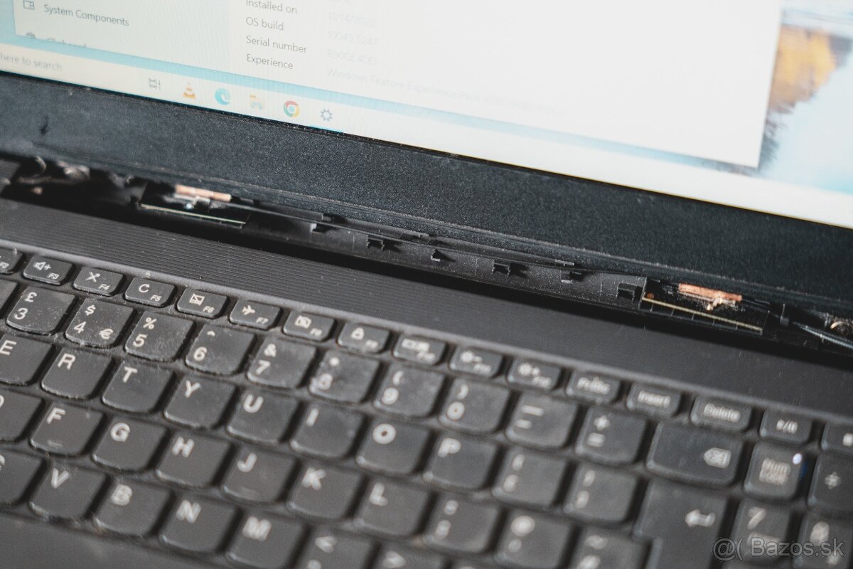 Predám notebook Lenovo V130-15IKB - 3