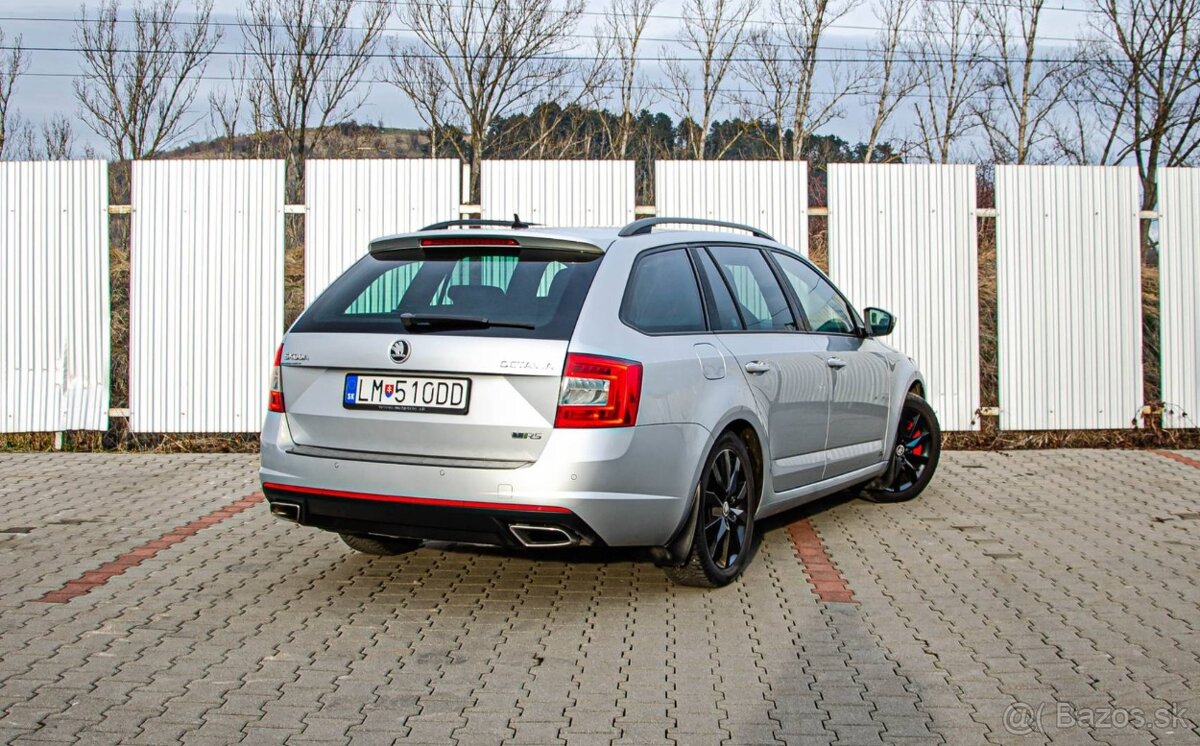Škoda Octavia Combi 2.0 TDI RS - 3