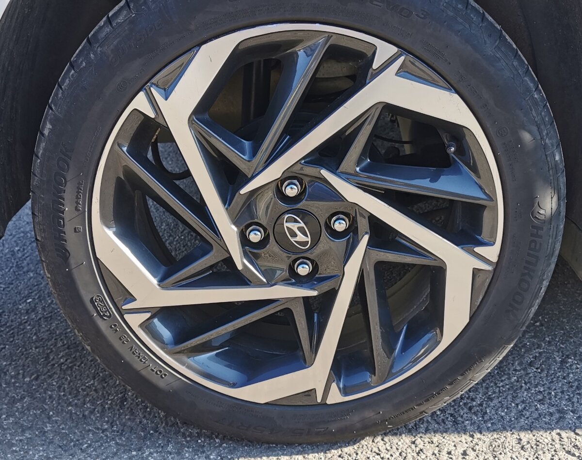 Predám 17" disky s pneumatikami na hyundai i20 - 3