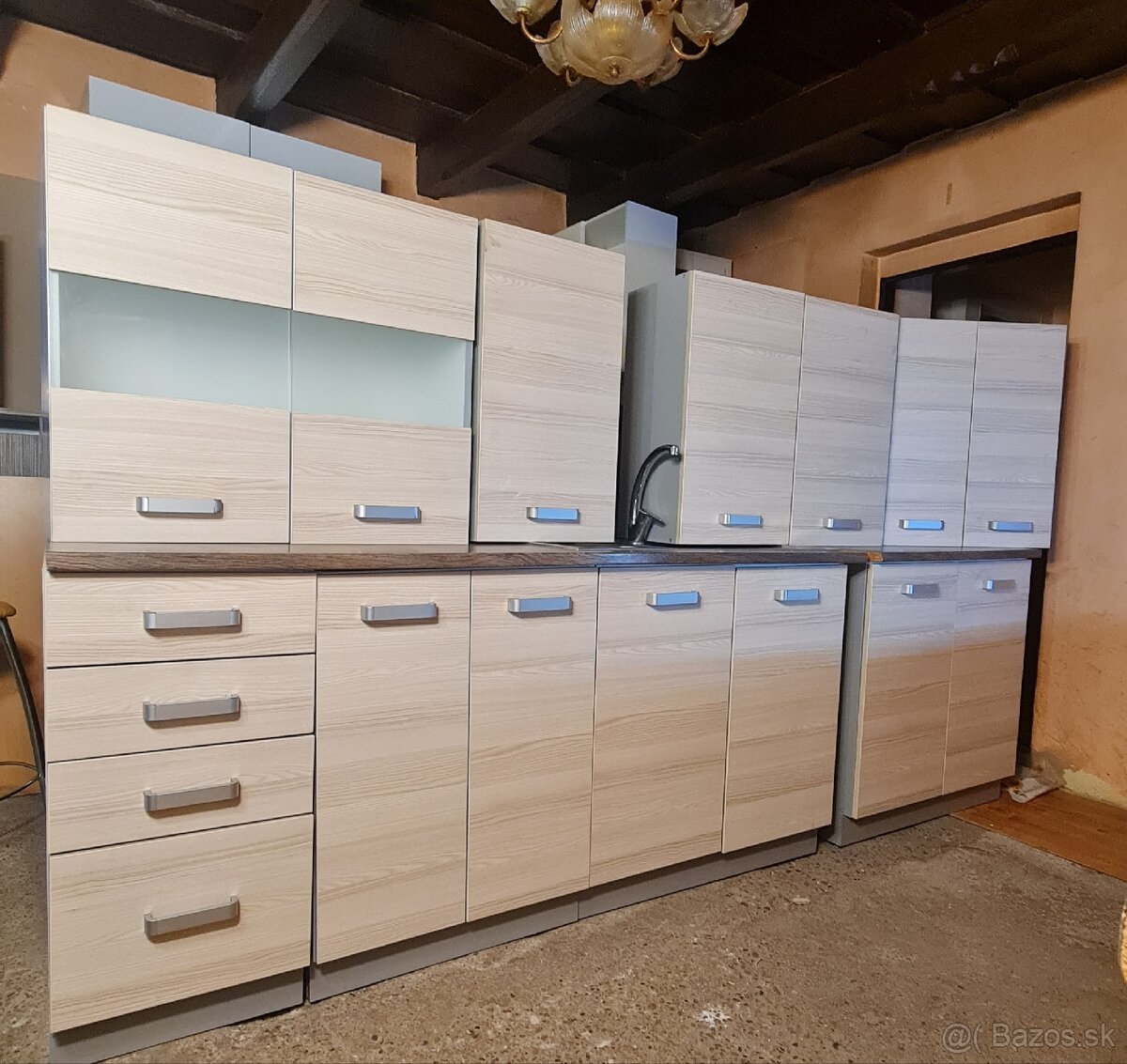 Predám kuchynskú linku - 3