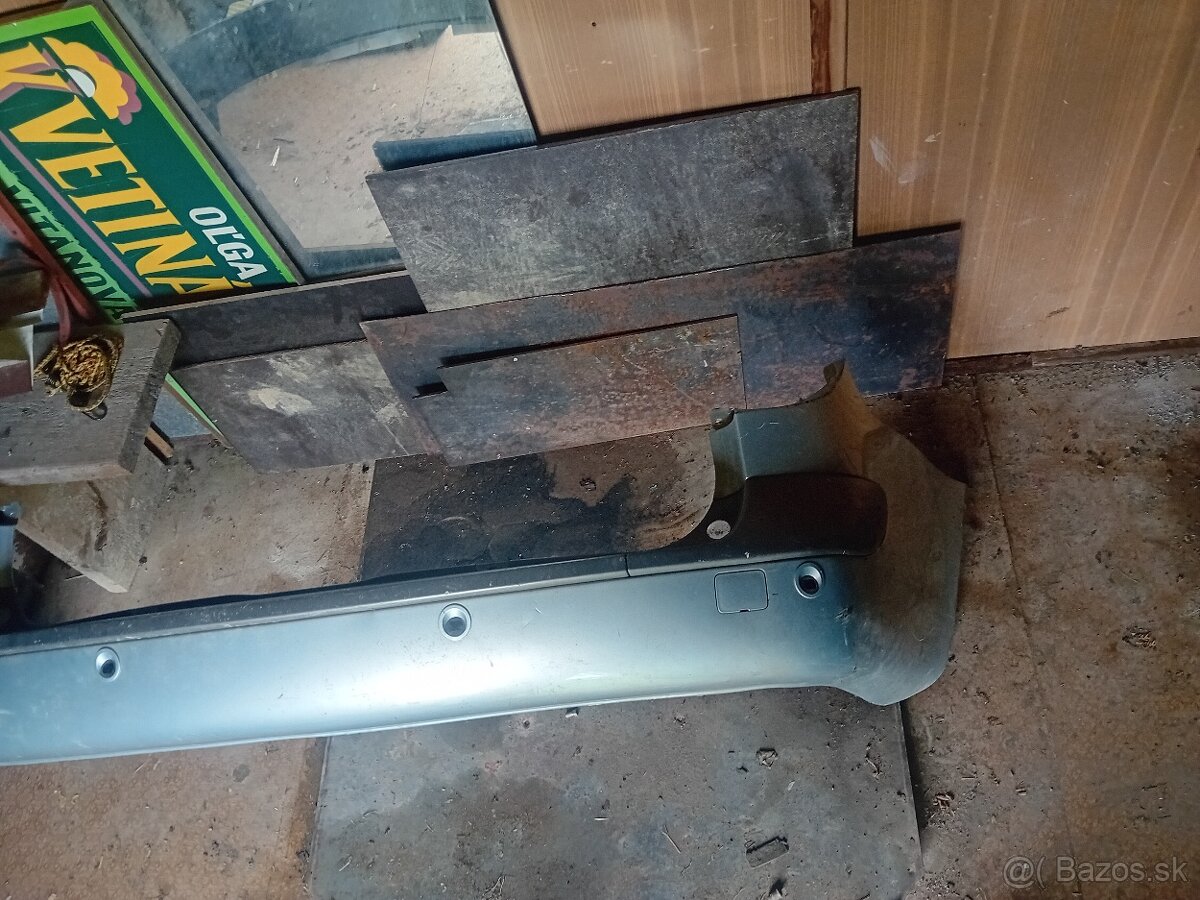 Predam zadne narazniky renault laguna 2 - 3