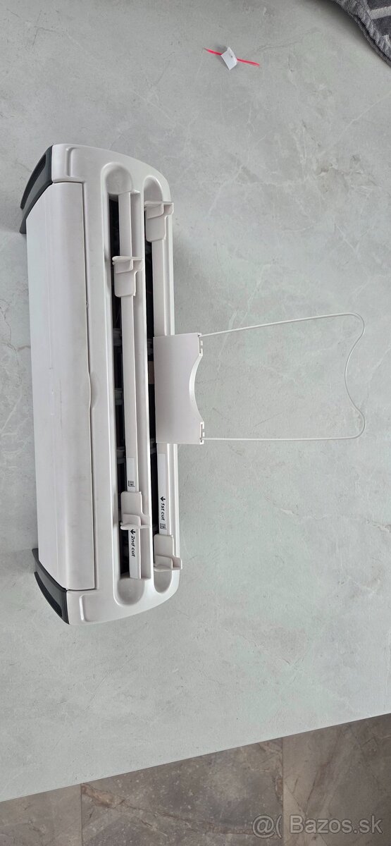 Rezacka na vizitky - 3