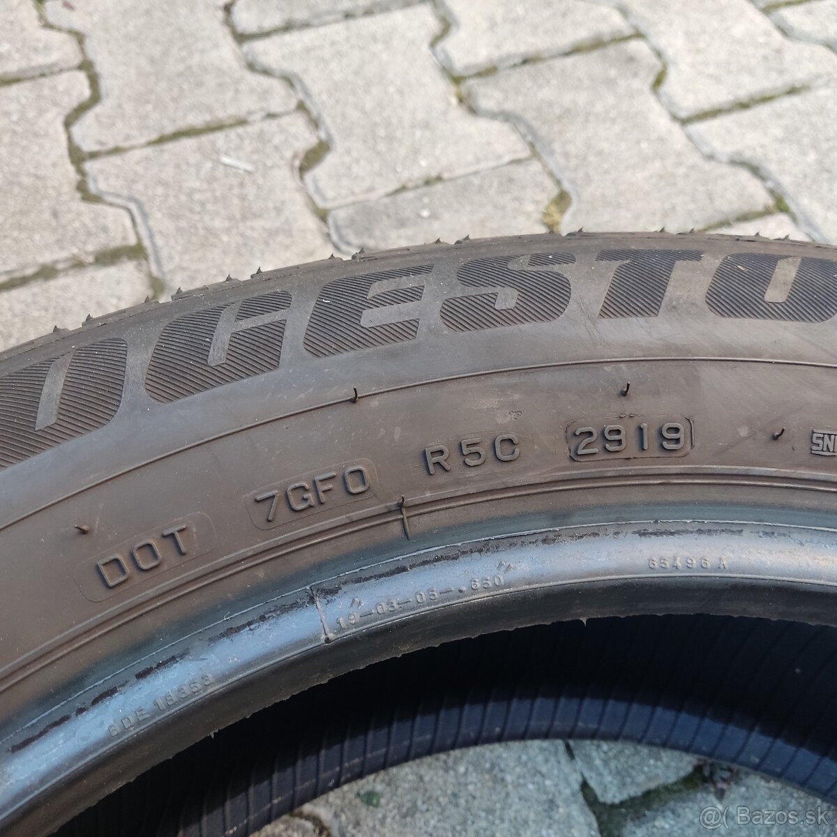 Bridgestone Dueler 235/55R19 - 3