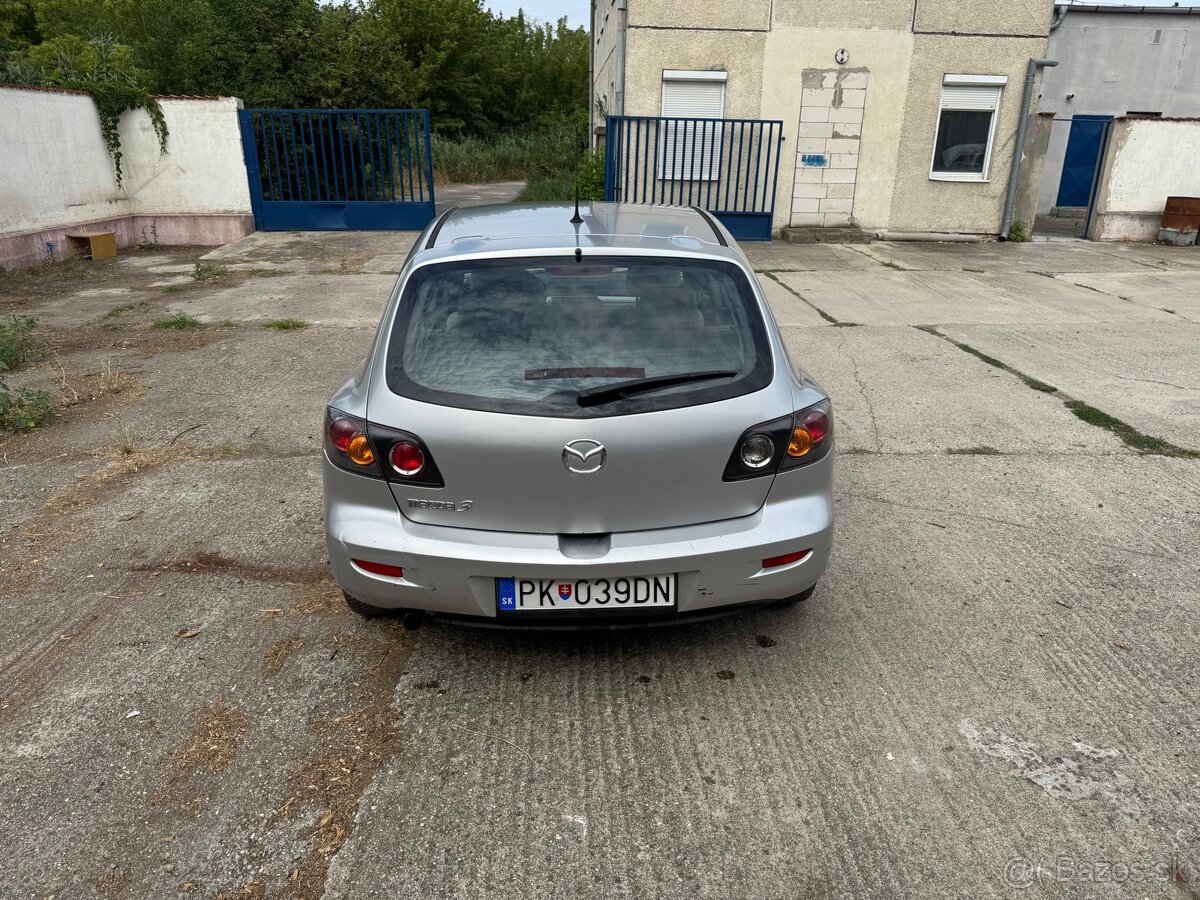 Mazda 3 - 3