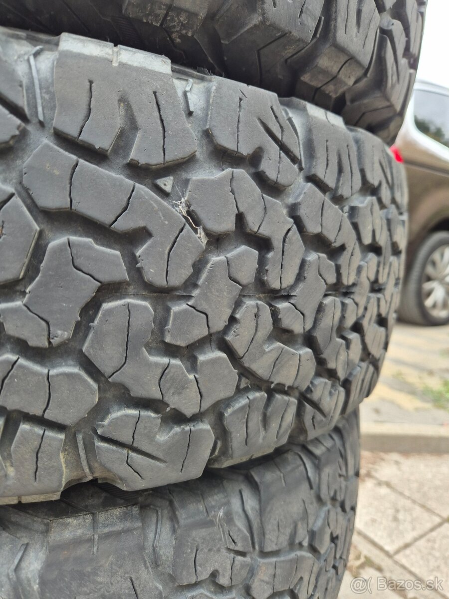 215/65 r16 BF Goodrich - 3
